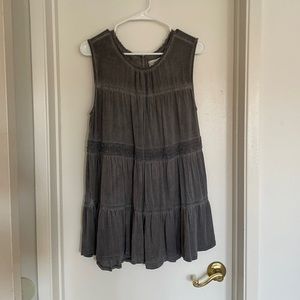 Taupe/Grey Knoc Rose Tiered Tank Top